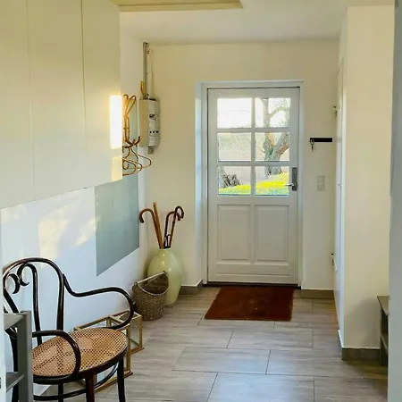 Historic Gatehouse At Sollestedgaard Manor Semesterbostad *